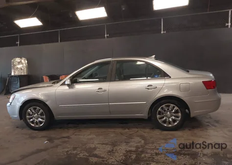 2009 Hyundai Sonata Gls z USA, uszkodzony, nr VIN 5NPET46C39H527729